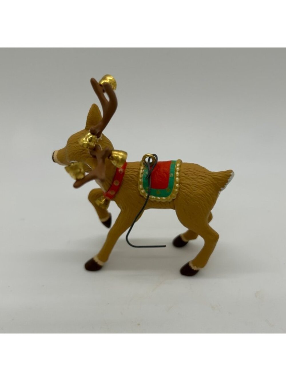 Hallmark Keepsake "Ringing Reindeer" 2000 Membership Ornament Holiday Decoration - Picture 9 of 13